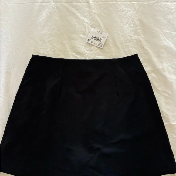 American Eagle Black Skort Brand New - Picture 4 of 4